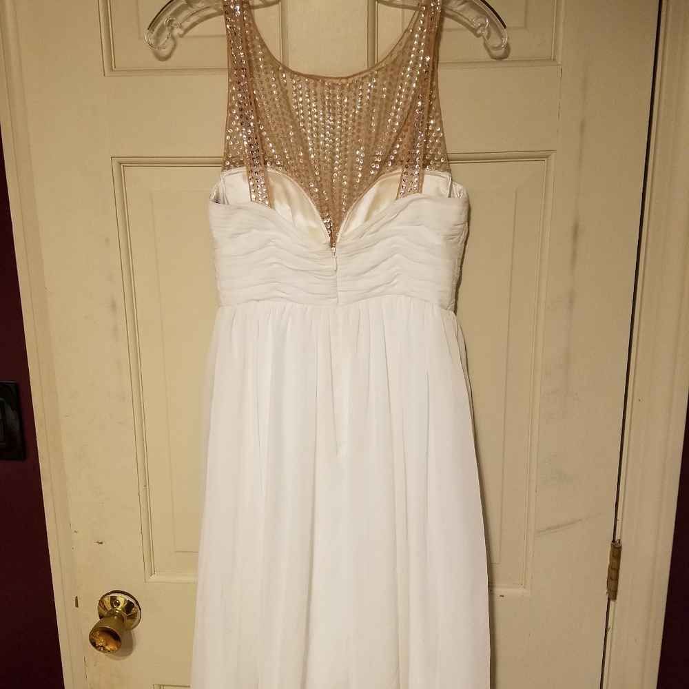 Dress - Picture 2 of 3